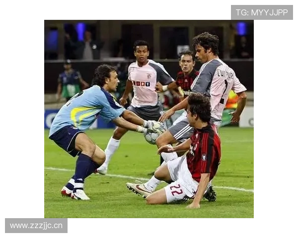 AC米兰战术大改，方向初显但隐患加剧，稳定性面临考验