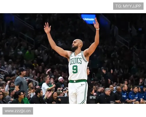 怀特利用挡拆制造空间 拉开进攻差距提升得分效率