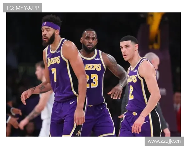 詹姆斯关键战持续高效输出，对比年轻核心显经验优势